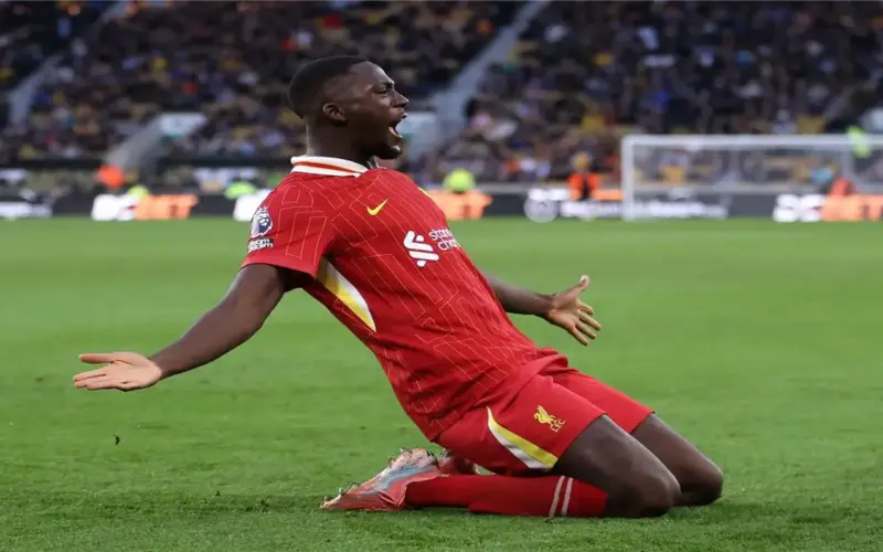 بين ليفربول وريال مدريد.. مستجدات جديدة بشأن مستقبل كوناتي